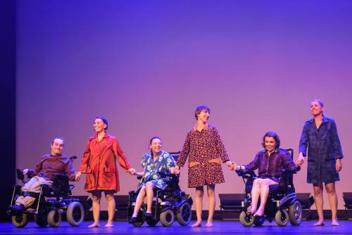 La Fédération Française de Danse soutient la danse inclusive à travers des...